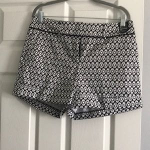 4” shorts with pockets